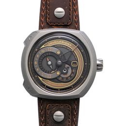 Sevenfriday second hand malaysia top